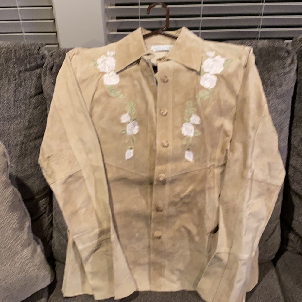 White House/Black Market outfit - Picture 5 of 8